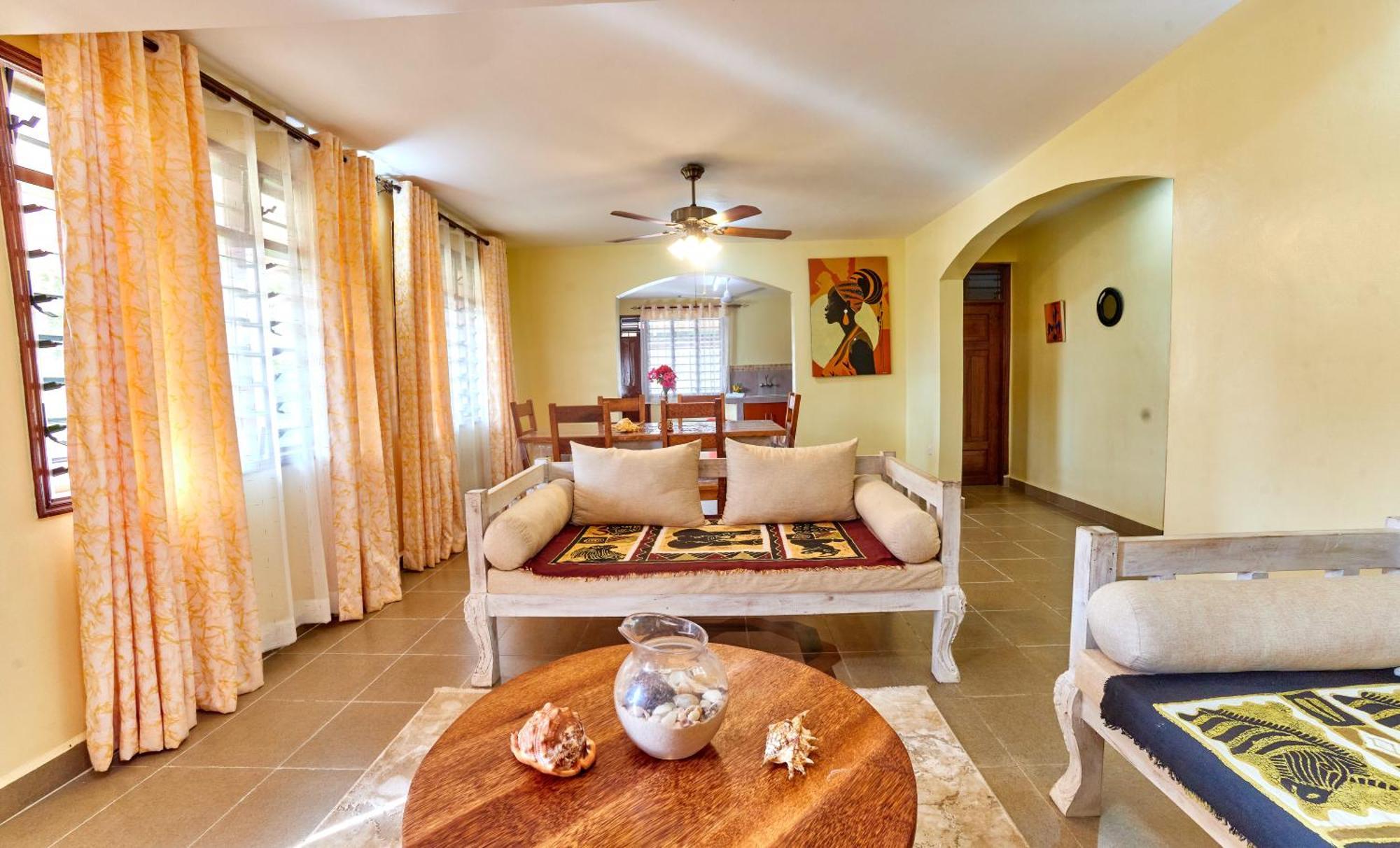 Diani Beach Gold Apartments Esterno foto