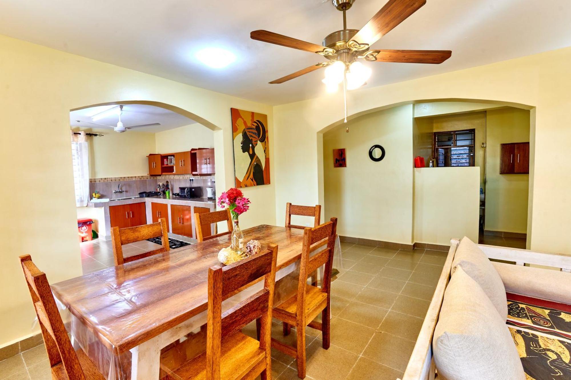 Diani Beach Gold Apartments Esterno foto